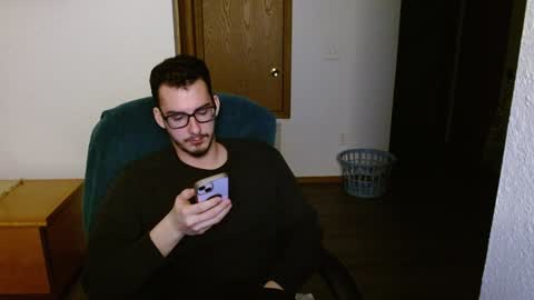 Snapshot of dirk_diggler_dirk chatting on 02-04-25, 11:49 Dirk Diggler online show from 02-04-25, 11:49