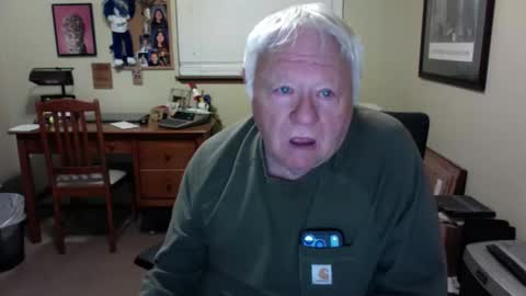dirtrider195080438 online show from 05-26-26, 04:41