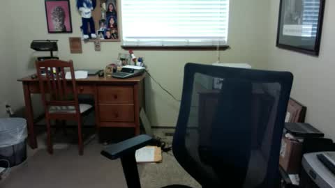 Snapshot of dirtrider195080438 chatting on 06-08-26, 12:03 dirtrider195080438 online show from 06-08-26, 12:03