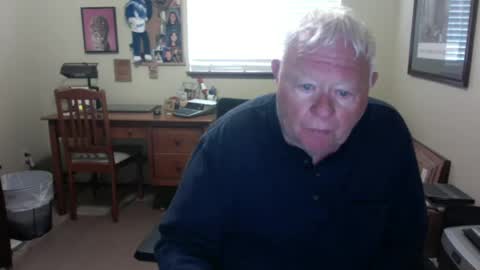 Snapshot of dirtrider195080438 chatting on 06-21-26, 04:31 dirtrider195080438 online show from 06-21-26, 04:31