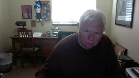 Snapshot of dirtrider195080438 chatting on 07-06-26, 05:26 dirtrider195080438 online show from 07-06-26, 05:26