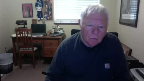 Snapshot of dirtrider195080438 chatting on 07-15-26, 11:10 dirtrider195080438 online show from 07-15-26, 11:10