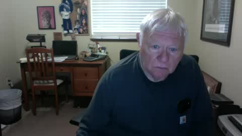 Snapshot of dirtrider195080438 chatting on 07-16-26, 05:19 dirtrider195080438 online show from 07-16-26, 05:19