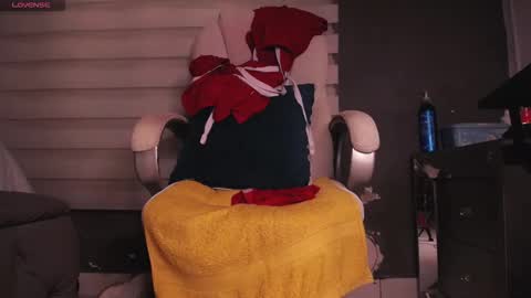 Snapshot of dirty_27cms chatting on 12-13-25, 07:53 dirty_27cms online show from 12-13-25, 07:53