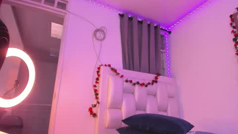 Samantha  online show from 02-14-26, 11:01