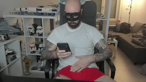 Robert online show from 12-22-24, 07:21