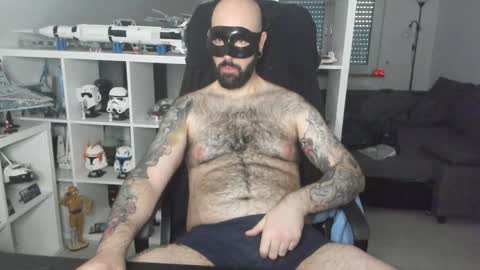 Robert online show from 01-16-25, 03:46