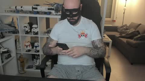 Robert online show from 01-19-25, 12:17