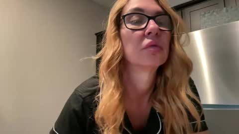 Daisy online show from 04-02-26, 04:04