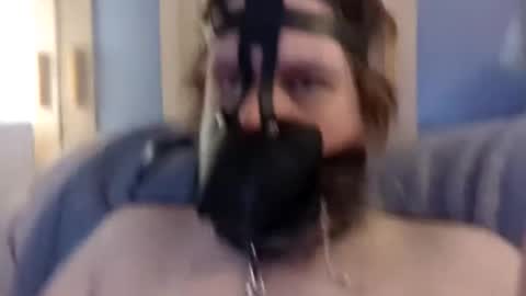 Snapshot of dirtydogsday chatting on 01-14-25, 01:17 Dirtydog online show from 01-14-25, 01:17