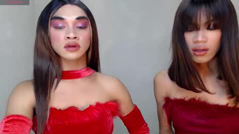 Ivana  Yanna and Elisha online show from 03-10-26, 06:35