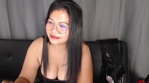 Snapshot of dirtyfungirl chatting on 09-23-25, 12:30 LatexQueen online show from 09-23-25, 12:30