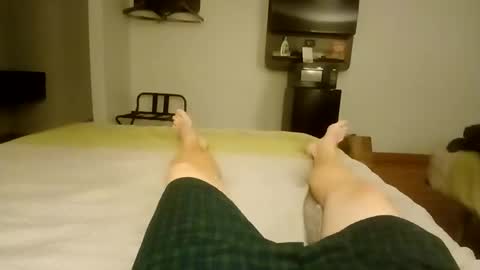 dirtypop2001 online show from 12-20-25, 07:59