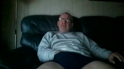 discovery63 online show from 12-17-24, 03:28