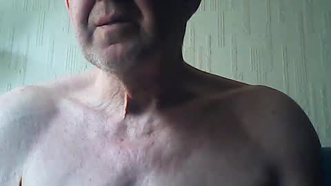 Snapshot of discovery63 chatting on 07-07-26, 09:35 discovery63 online show from 07-07-26, 09:35