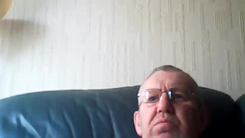 Snapshot of discovery63 chatting on 07-21-26, 12:18 discovery63 online show from 07-21-26, 12:18