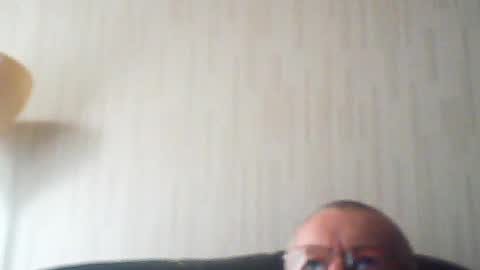 Snapshot of discovery63 chatting on 07-31-26, 07:30 discovery63 online show from 07-31-26, 07:30