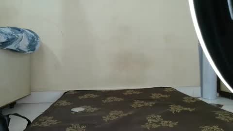 Snapshot of dishax26x chatting on 02-13-26, 05:03 dishax26x online show from 02-13-26, 05:03