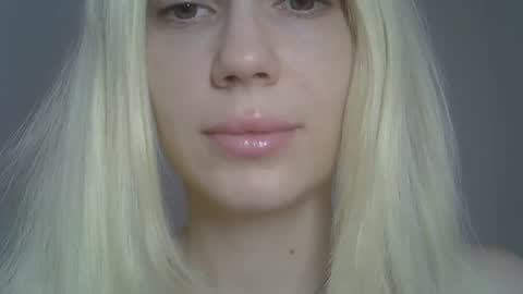 DitaMilton online show from 04-06-26, 11:55