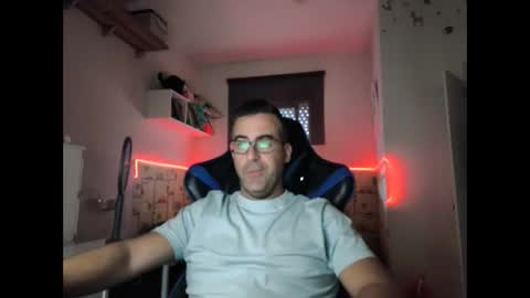 Snapshot of ditos_c chatting on 12-09-24, 08:33 ditos_c online show from 12-09-24, 08:33