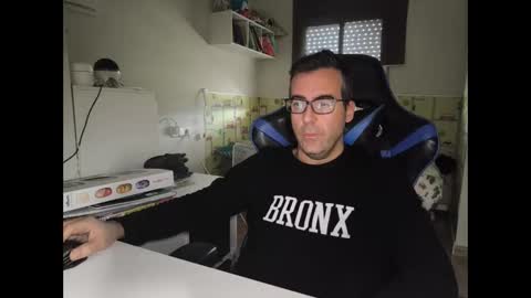 Snapshot of ditos_c chatting on 01-09-25, 08:55 ditos_c online show from 01-09-25, 08:55