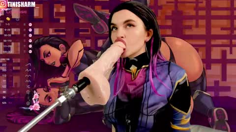 Snapshot of divacam chatting on 02-26-25, 07:38 Tini online show from 02-26-25, 07:38