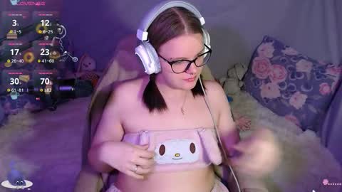 Snapshot of divamarisa chatting on 10-27-25, 10:52 Maria online show from 10-27-25, 10:52