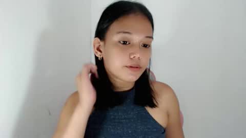 Snapshot of divinegoddness chatting on 05-07-26, 05:51 Crystal mae online show from 05-07-26, 05:51