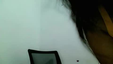 Snapshot of divinegrace10 chatting on 11-13-25, 03:05 Divine Grace Close To Your Hear online show from 11-13-25, 03:05