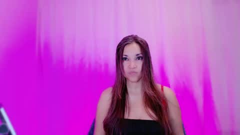 Snapshot of divinelynn chatting on 01-31-25, 03:44 DivineLynn online show from 01-31-25, 03:44