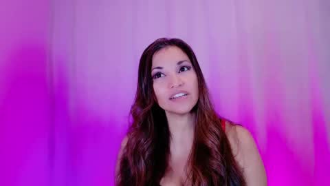 Snapshot of divinelynn chatting on 02-02-25, 12:13 DivineLynn online show from 02-02-25, 12:13