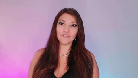 Snapshot of divinelynn chatting on 07-31-26, 08:30 DivineLynn online show from 07-31-26, 08:30