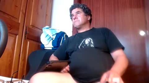 Snapshot of divitimido chatting on 10-19-25, 09:43 divitimido online show from 10-19-25, 09:43