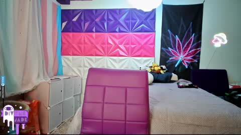 Jade Divyne online show from 12-06-24, 11:03