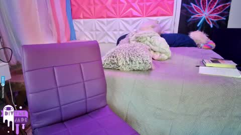 Jade Divyne online show from 02-25-25, 12:36