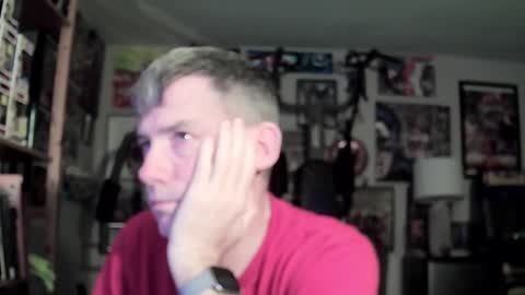 Snapshot of dix_handley_50 chatting on 01-08-25, 12:26 dix_handley_50 online show from 01-08-25, 12:26