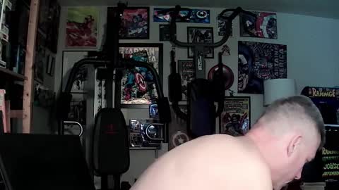 Snapshot of dix_handley_50 chatting on 03-08-25, 03:24 dix_handley_50 online show from 03-08-25, 03:24