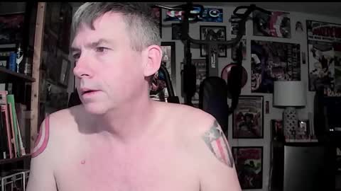 Snapshot of dix_handley_50 chatting on 10-27-25, 12:31 dix_handley_50 online show from 10-27-25, 12:31