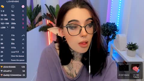 Snapshot of dixipixi_ chatting on 12-08-24, 08:30 dixipixi_ online show from 12-08-24, 08:30