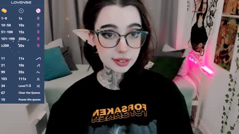 Snapshot of dixipixi_ chatting on 01-26-25, 05:45 dixipixi_ online show from 01-26-25, 05:45