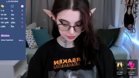 Snapshot of dixipixi_ chatting on 02-01-25, 05:49 dixipixi_ online show from 02-01-25, 05:49