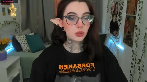 Snapshot of dixipixi_ chatting on 02-02-25, 05:32 dixipixi_ online show from 02-02-25, 05:32