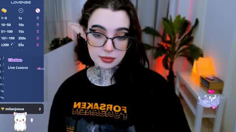 Snapshot of dixipixi_ chatting on 02-07-25, 05:41 dixipixi_ online show from 02-07-25, 05:41