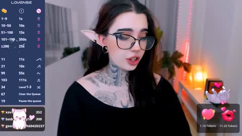 Snapshot of dixipixi_ chatting on 03-09-25, 08:40 dixipixi_ online show from 03-09-25, 08:40