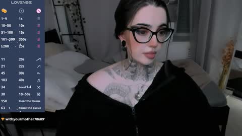 Snapshot of dixipixi_ chatting on 06-05-26, 06:52 dixipixi_ online show from 06-05-26, 06:52