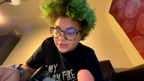 Snapshot of dizzinsweatyy chatting on 02-11-25, 02:46 dizzinsweatyy online show from 02-11-25, 02:46