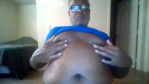 Snapshot of djbignuttsbrownass24 chatting on 02-10-25, 01:03 djbignuttsbrownass24 online show from 02-10-25, 01:03