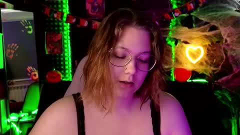 Jenia online show from 10-21-25, 08:04