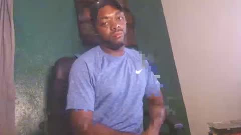 Snapshot of djopenwide chatting on 10-10-25, 01:37 Dj Open Wide online show from 10-10-25, 01:37