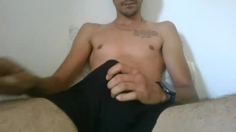 Snapshot of djull100 chatting on 07-21-26, 09:33 djull100 online show from 07-21-26, 09:33